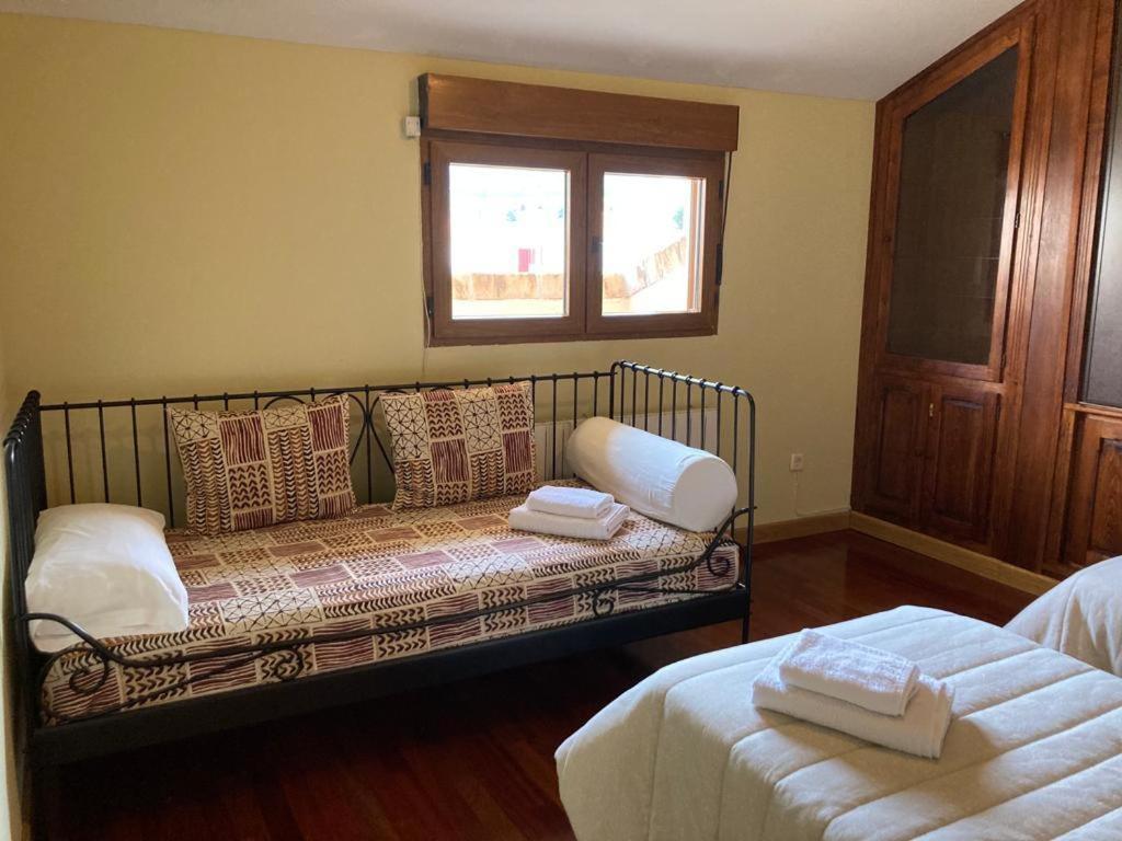 Casa El Descanso Ortigosa Del Monte Luaran gambar