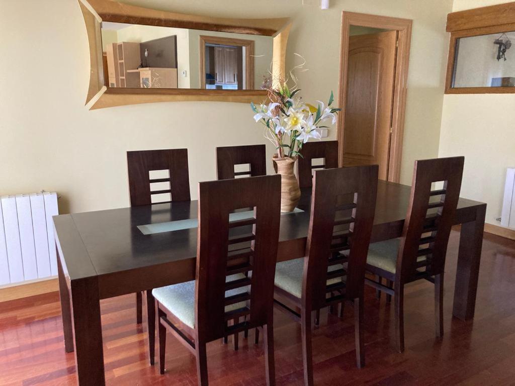 Casa El Descanso Ortigosa Del Monte Luaran gambar